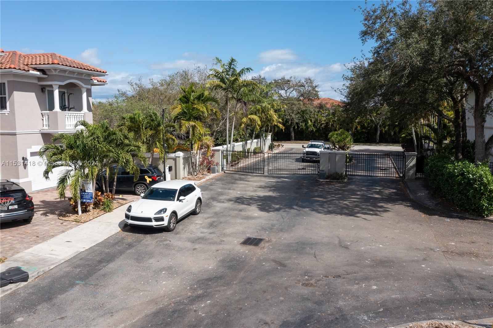 3523 Forest View Cir Property Photo 73
