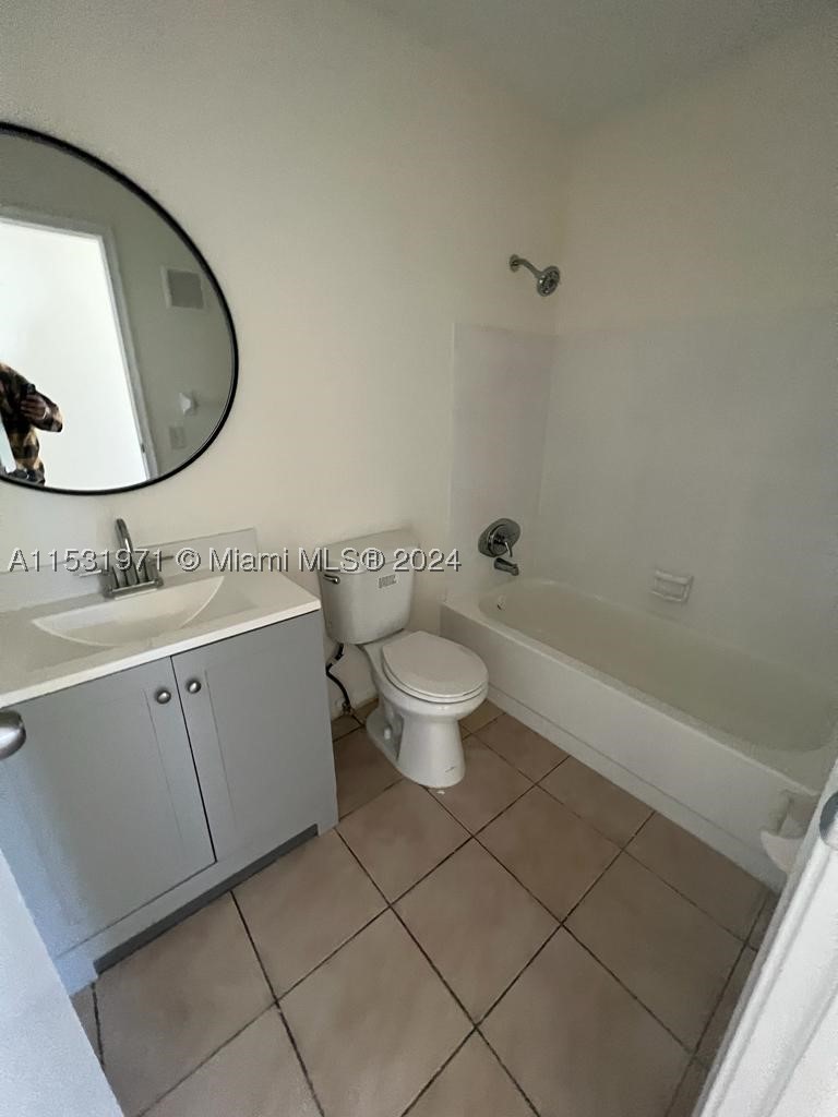11520 Nw 31st Pl Property Photo 9