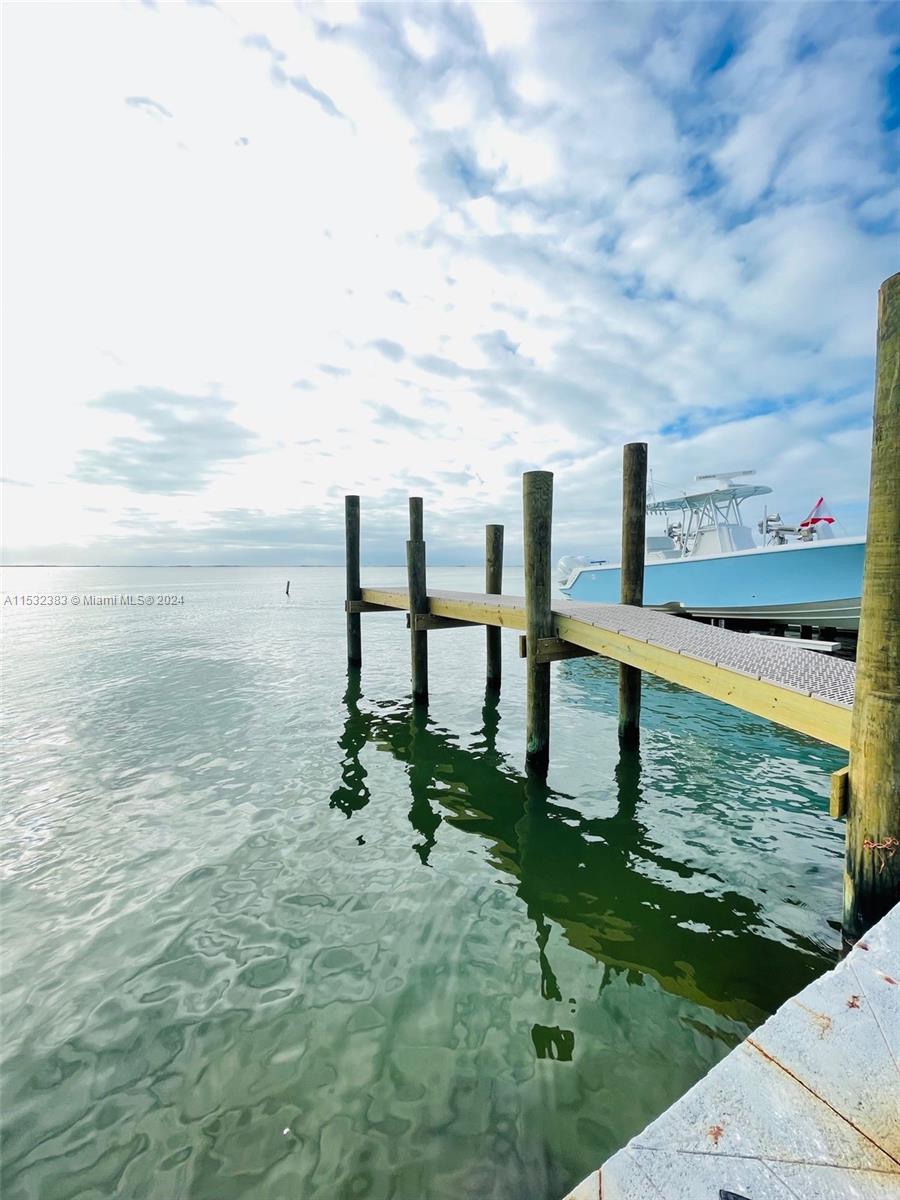 325 Calusa St #324 Property Photo 1