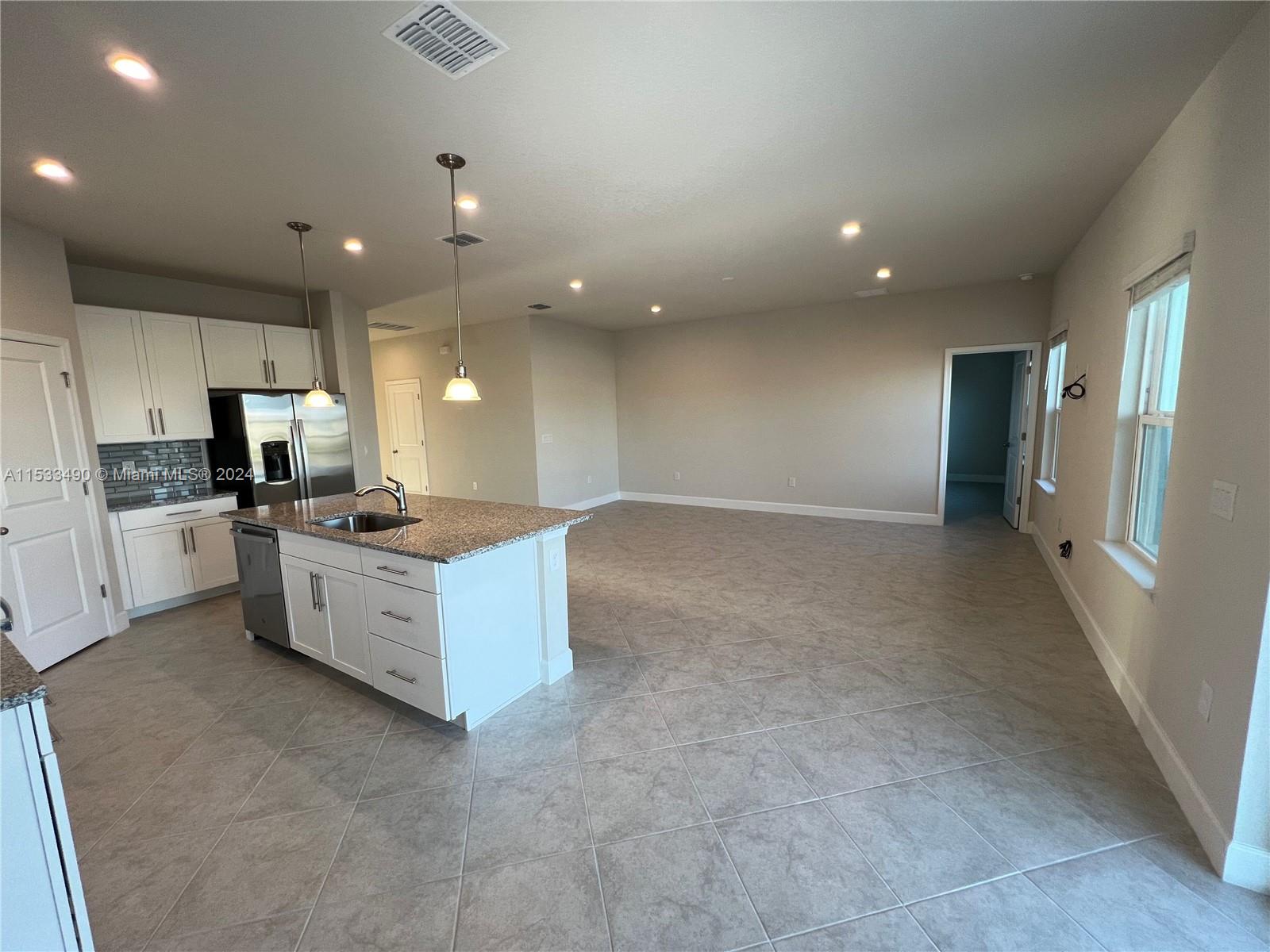 126 Eagle Harbor Way Property Photo 12