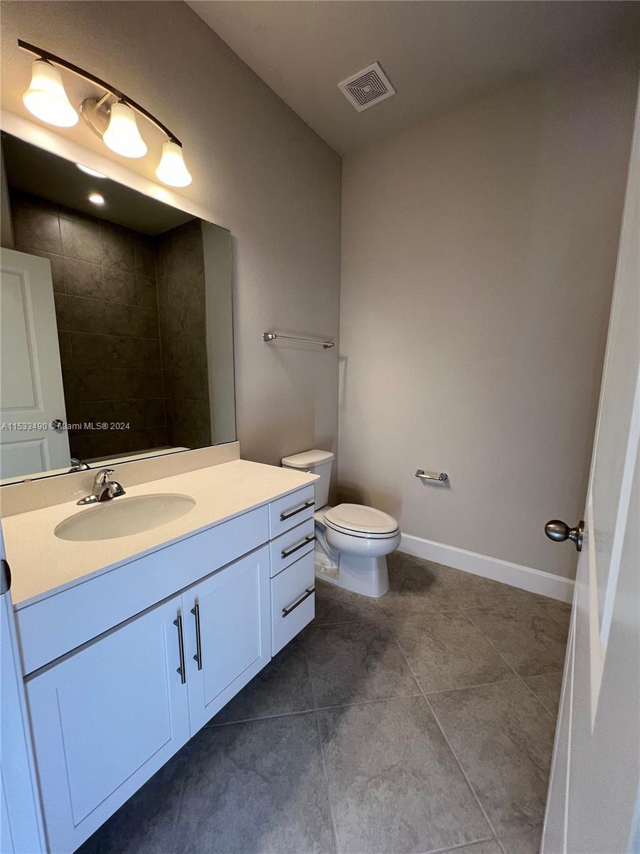 126 Eagle Harbor Way Property Photo 28