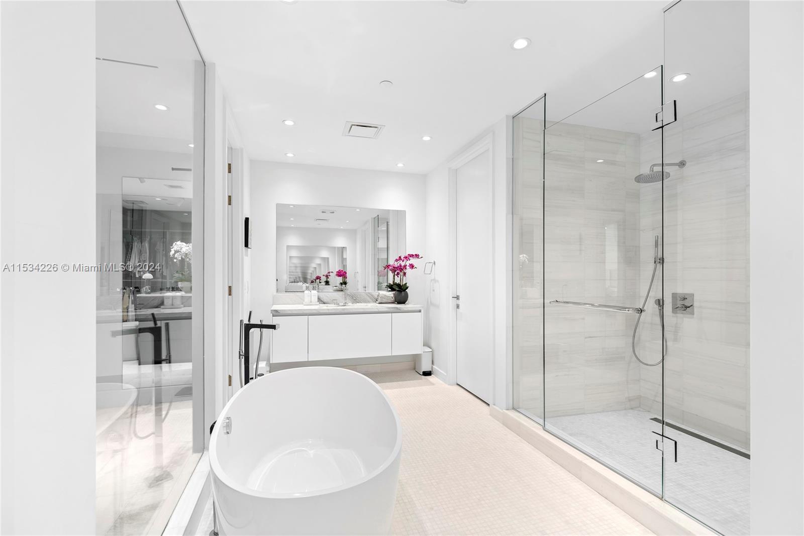 700 Ne 26 Terrace 5503 Property Photo 21