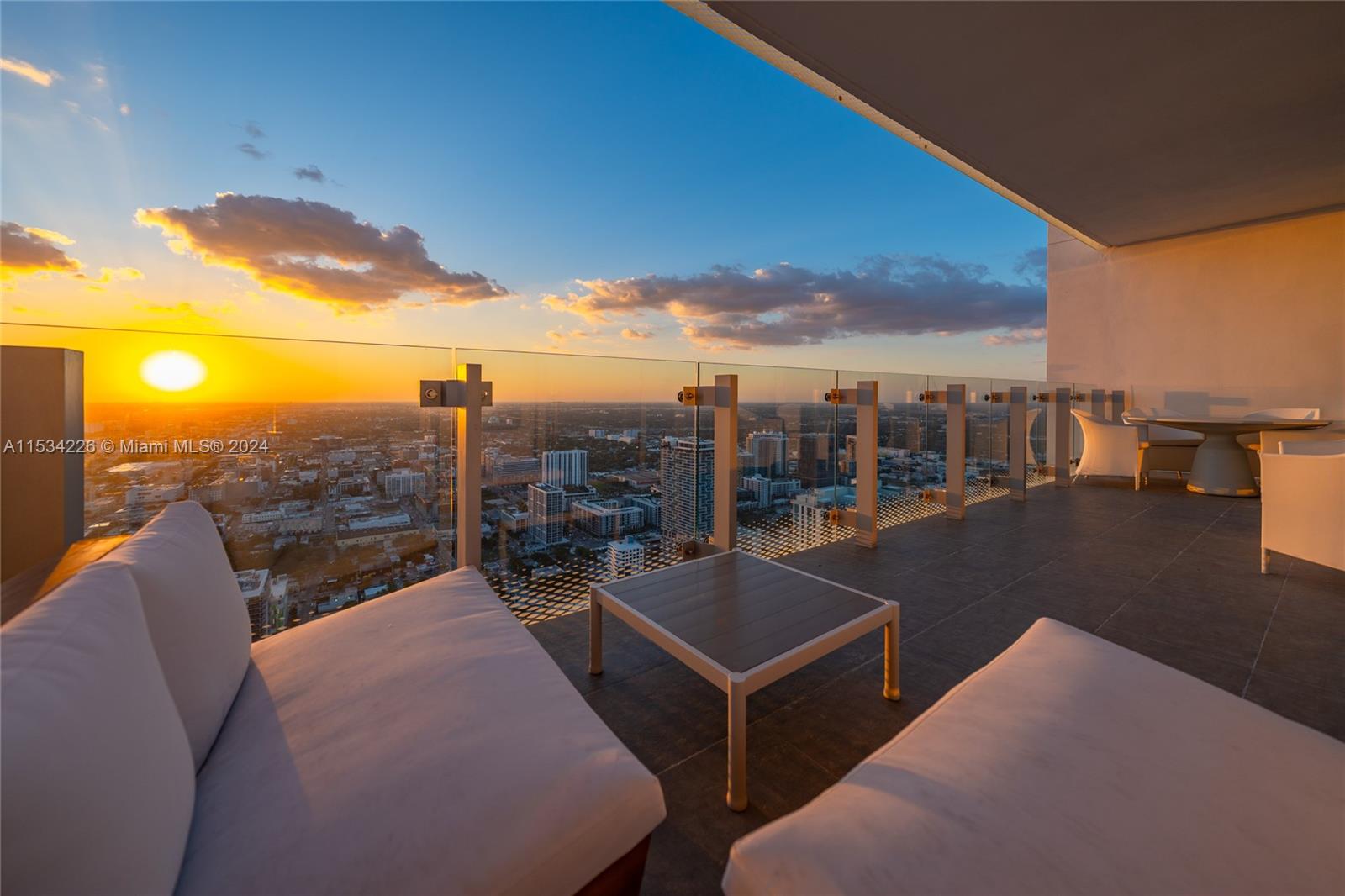 700 Ne 26 Terrace 5503 Property Photo 34