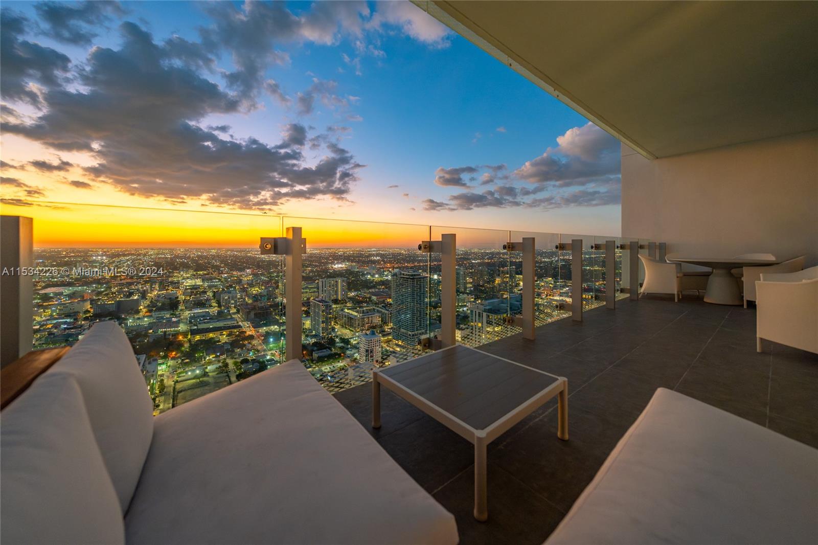 700 Ne 26 Terrace 5503 Property Photo 35