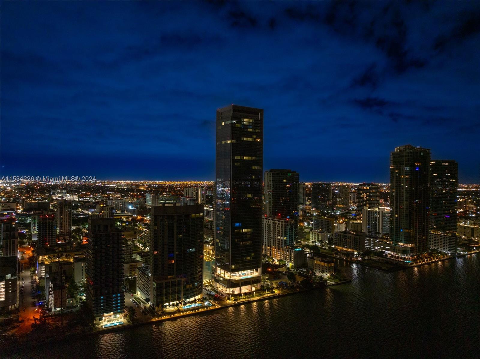 700 Ne 26 Terrace 5503 Property Photo 51