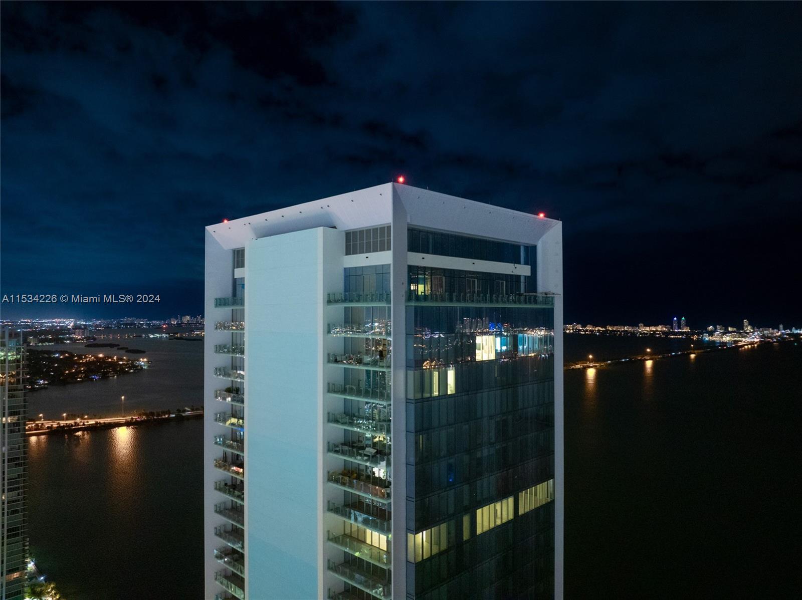 700 Ne 26 Terrace 5503 Property Photo 52