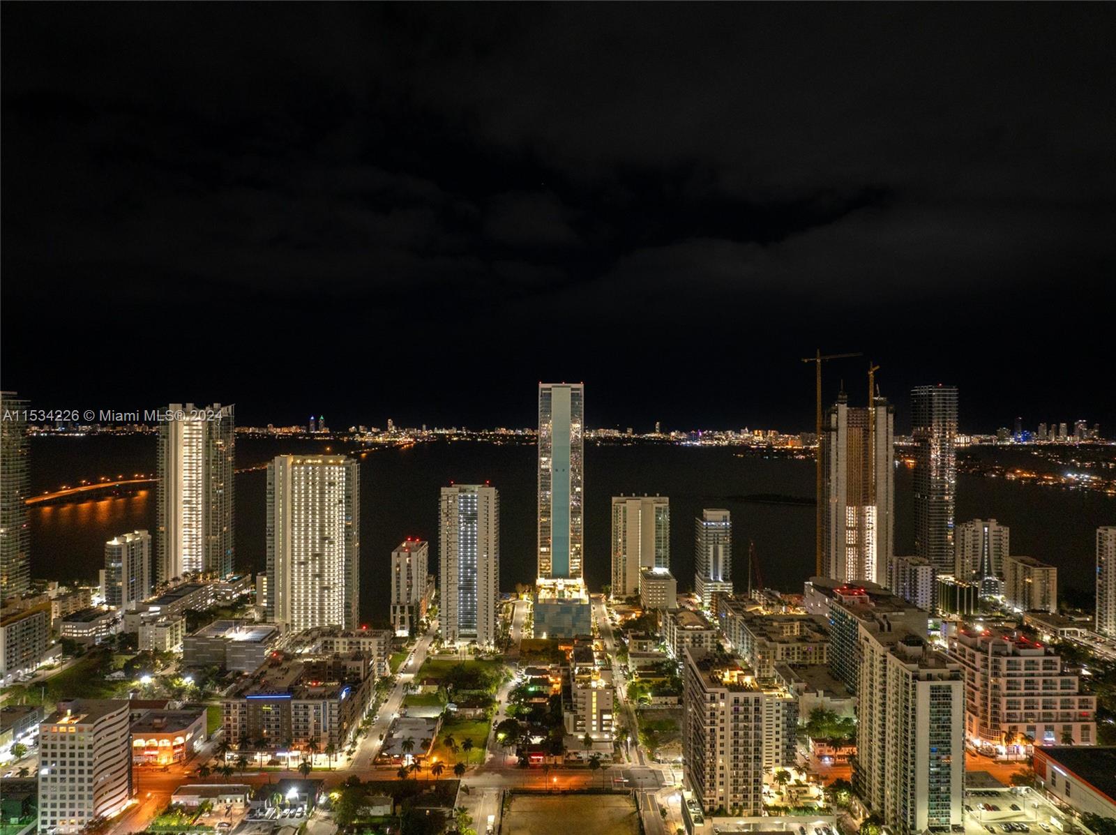 700 Ne 26 Terrace 5503 Property Photo 53