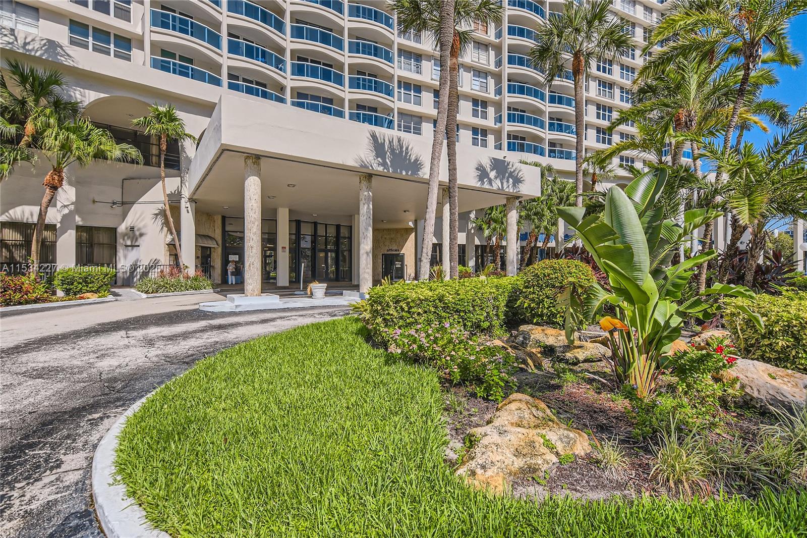 3800 S Ocean Dr 1818 Property Photo 21
