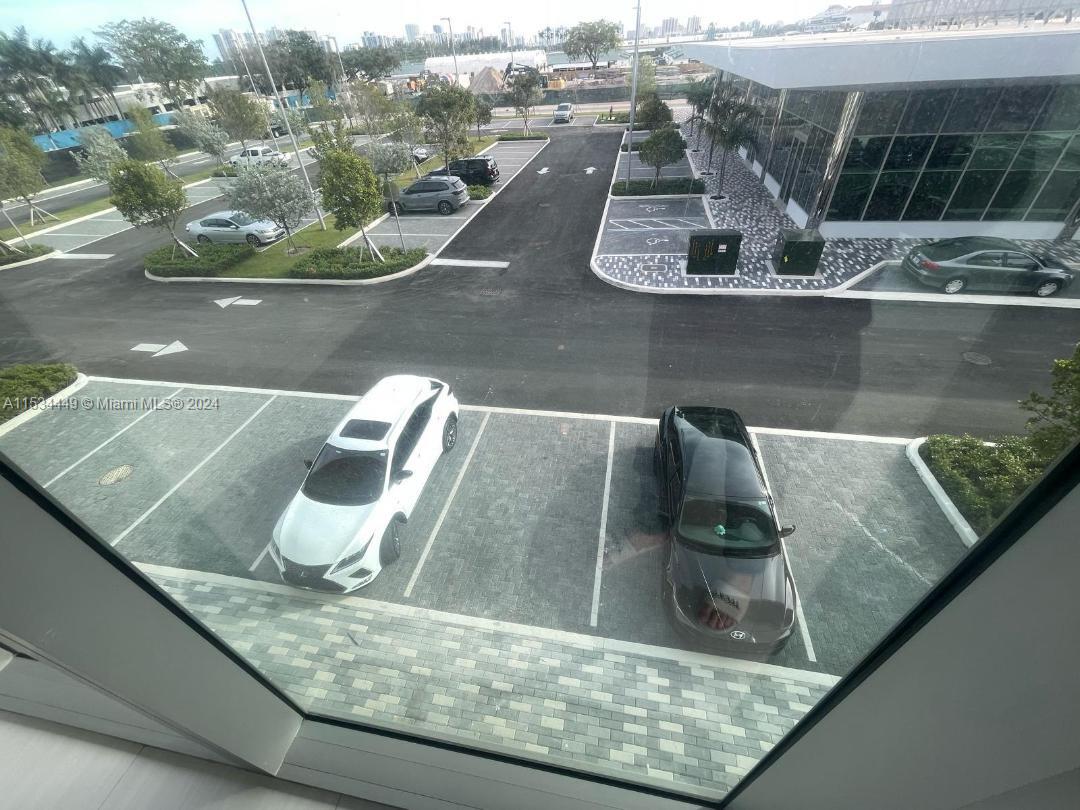 1006 E Hallandale Beach Blvd 4-206 Property Photo 9