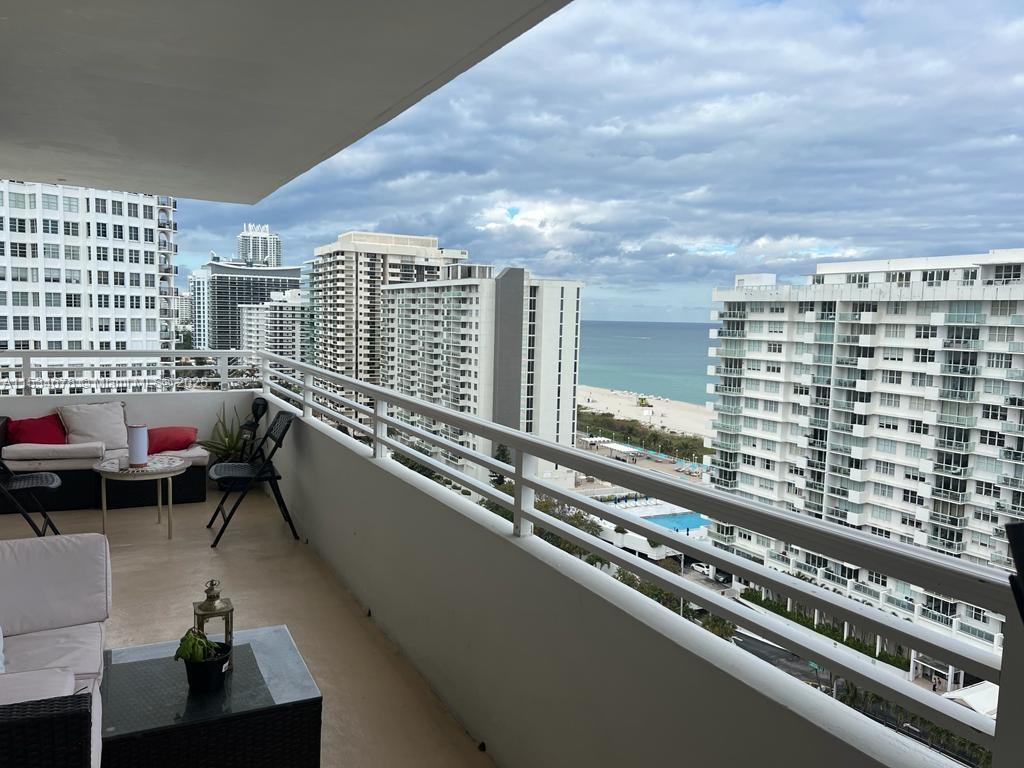 5600 Collins Ave 17t Property Photo 12