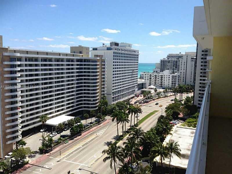 5600 Collins Ave 17t Property Photo 13