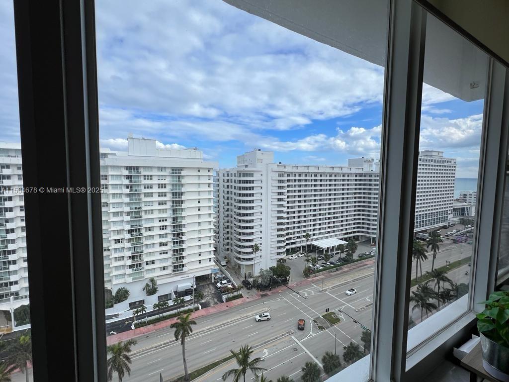 5600 Collins Ave 17t Property Photo 18