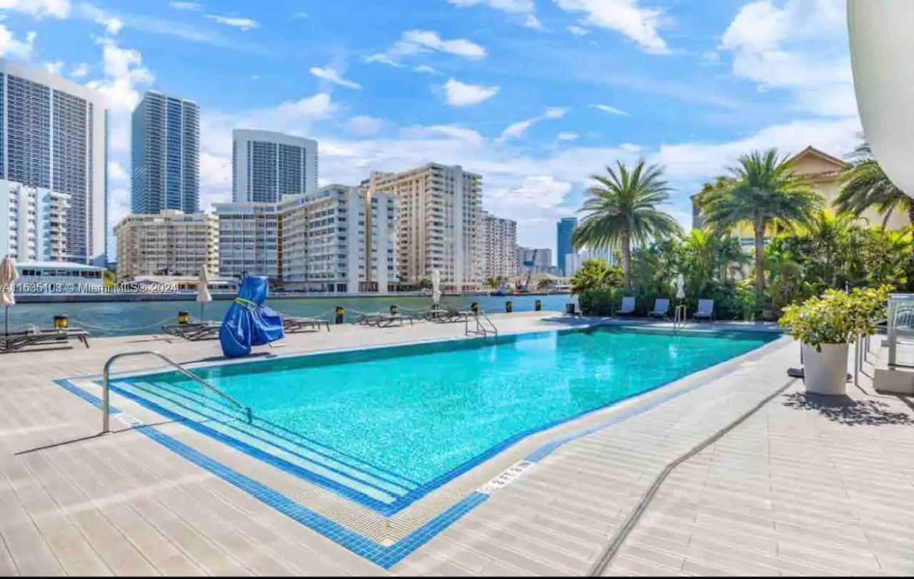 2600 E Hallandale Beach Blvd T3107 Property Photo 12