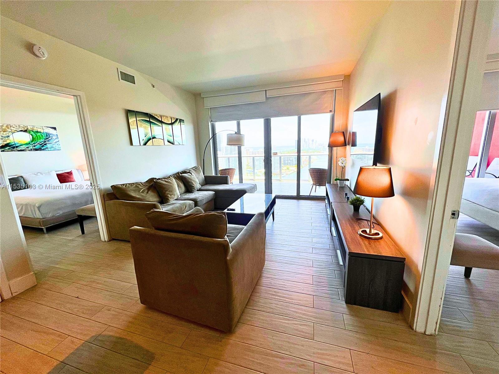 2600 E Hallandale Beach Blvd T3107 Property Photo 18