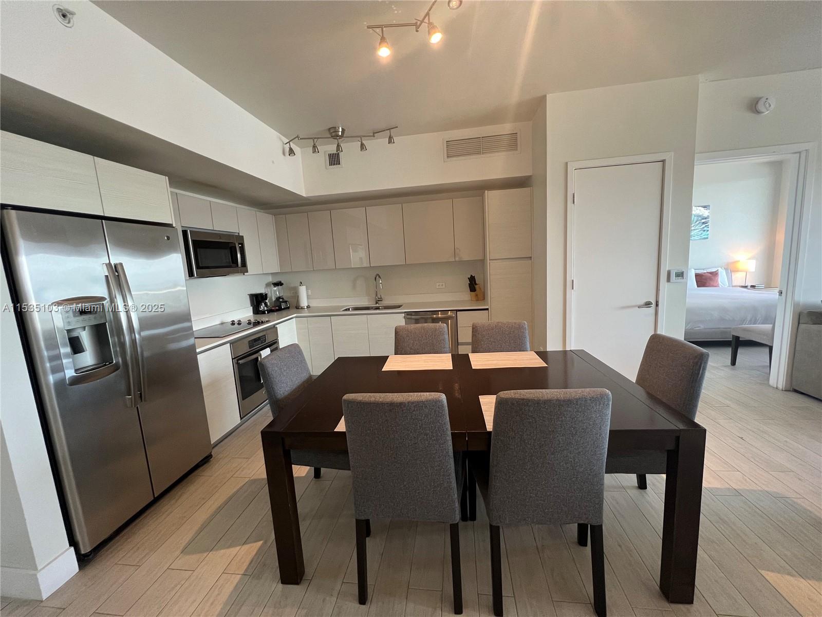 2600 E Hallandale Beach Blvd T3107 Property Photo 34