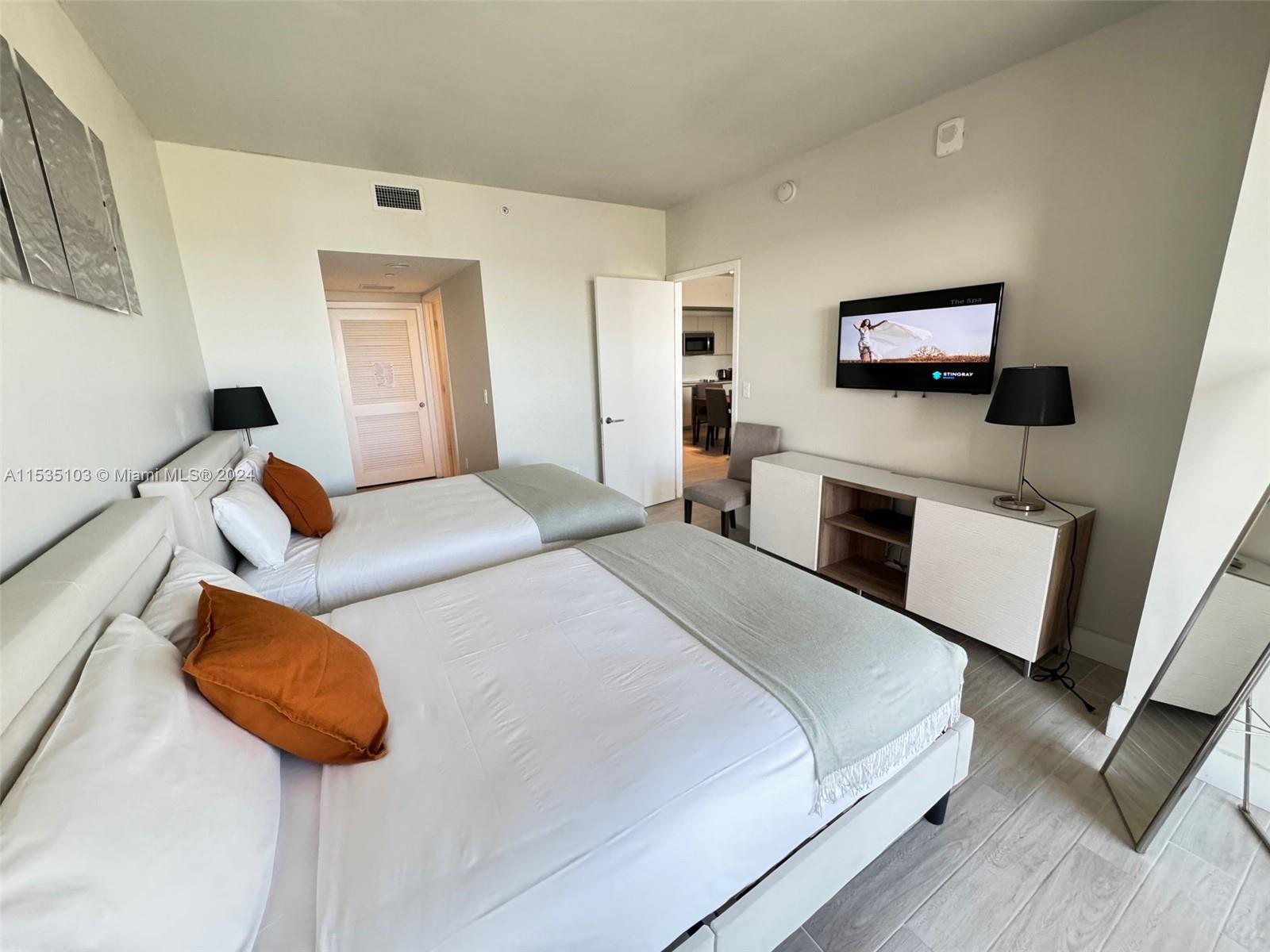 2600 E Hallandale Beach Blvd T3107 Property Photo 39