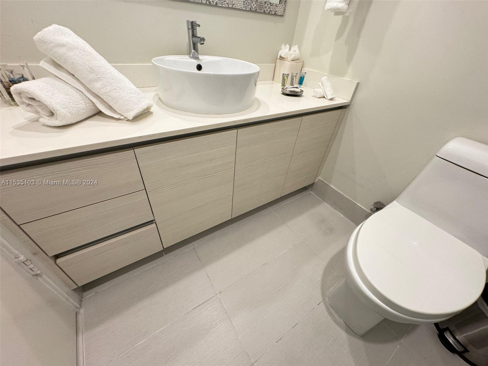 2600 E Hallandale Beach Blvd T3107 Property Photo 47