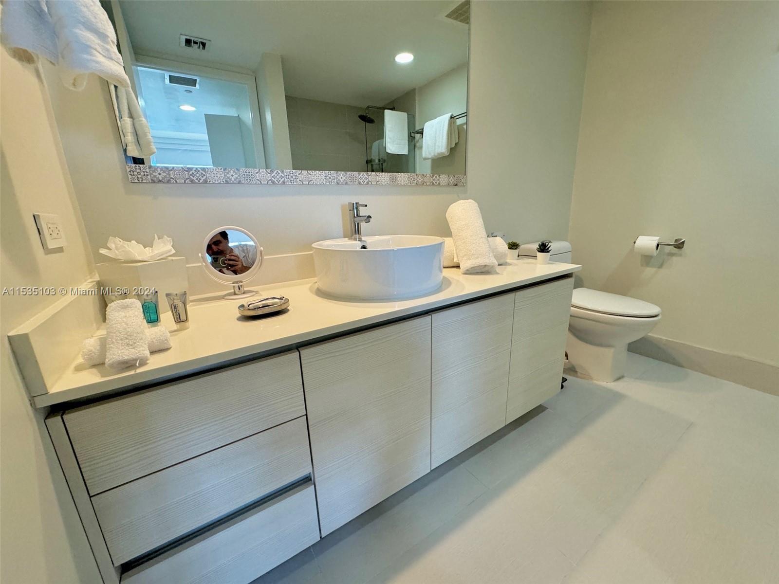 2600 E Hallandale Beach Blvd T3107 Property Photo 58