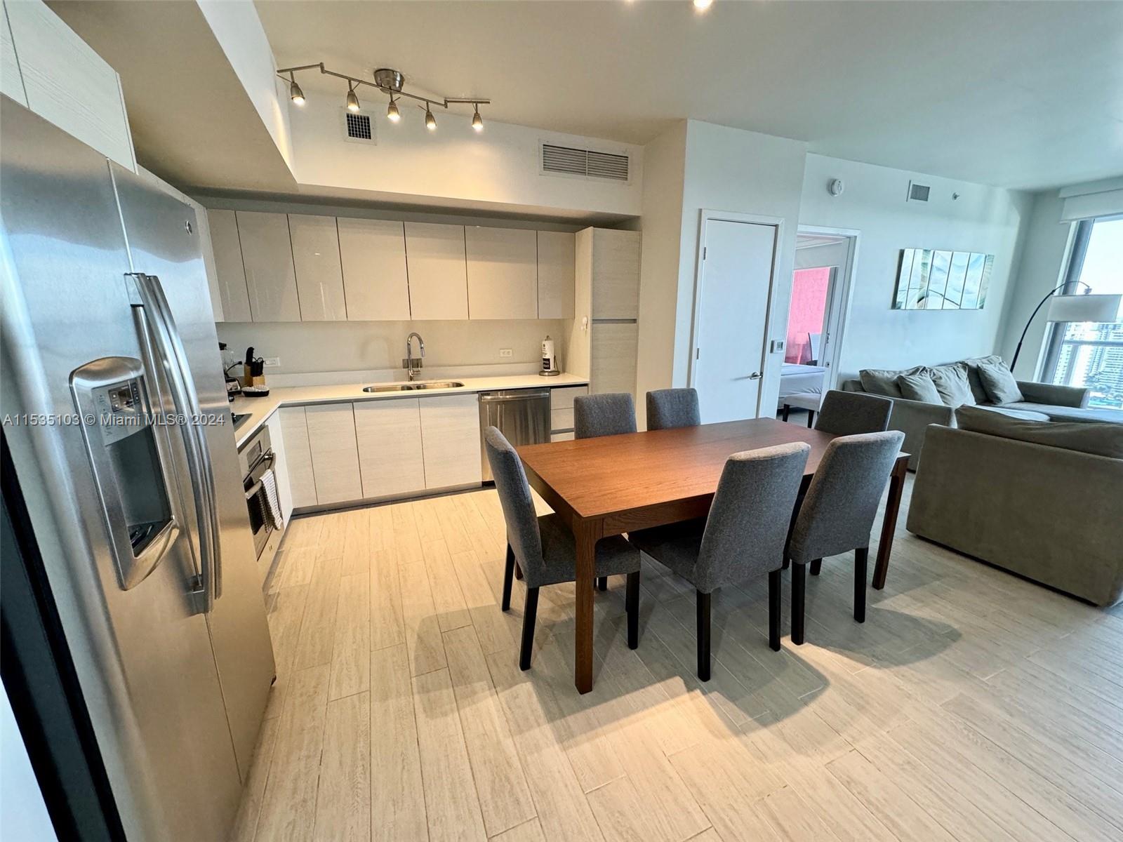 2600 E Hallandale Beach Blvd T3107 Property Photo 69