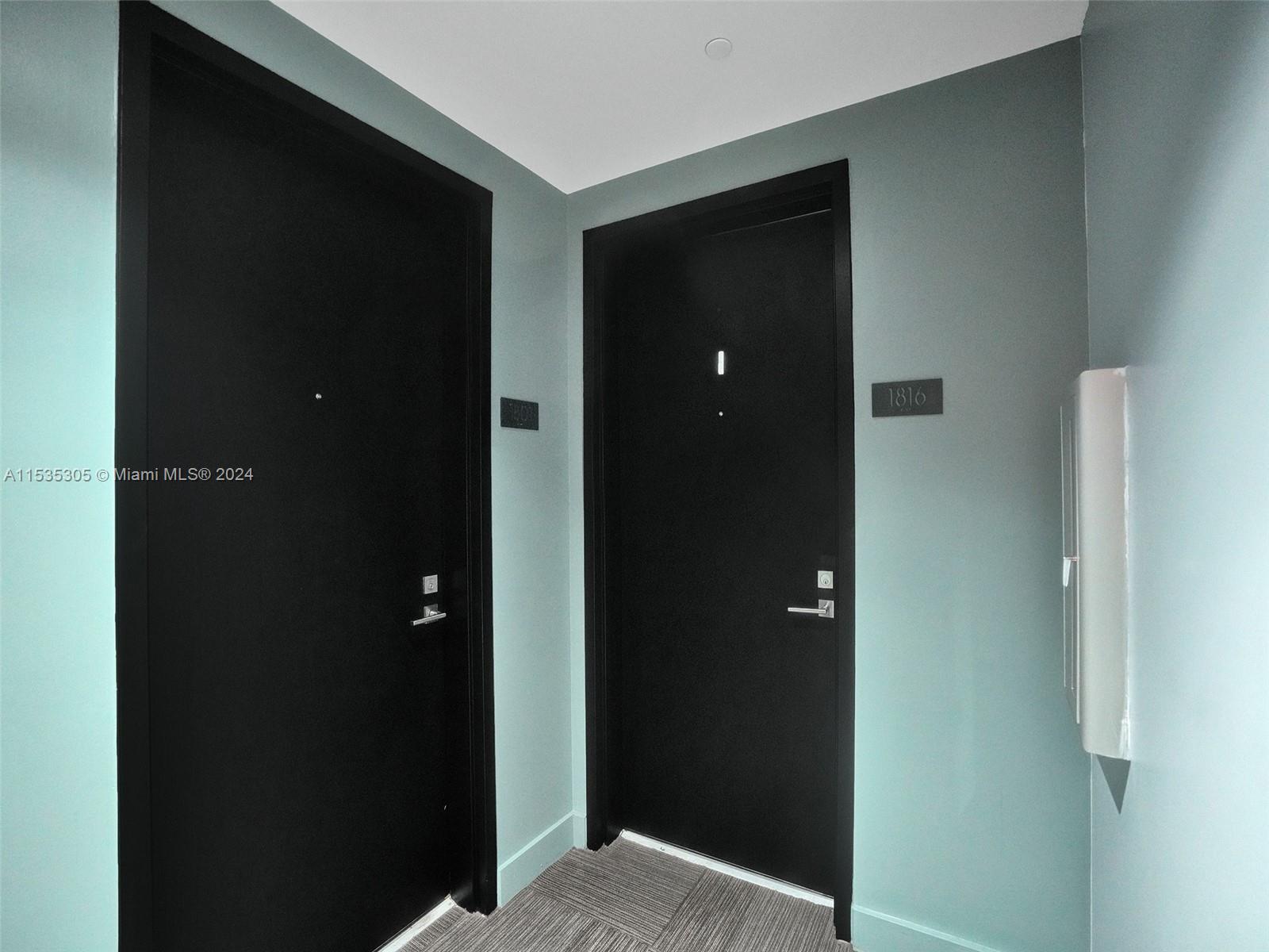121 Ne 34th St 1801 Property Photo 26