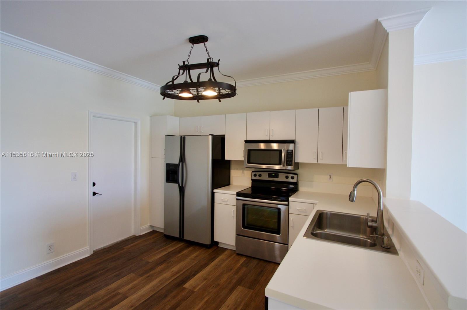 3728 San Simeon Cir - Property Photo 20