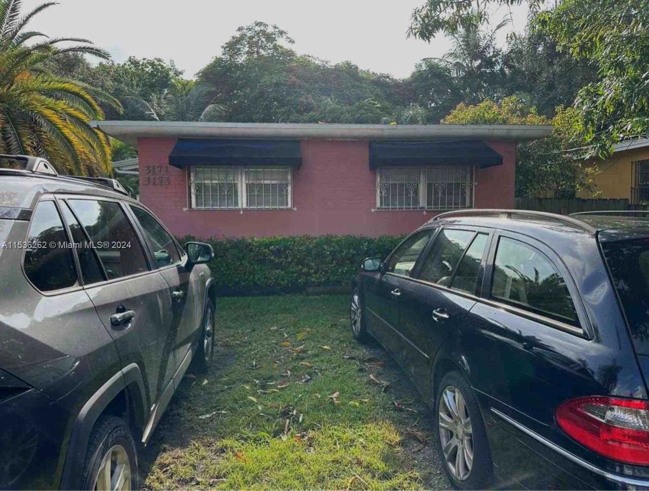 A11536262 Property Photo 10
