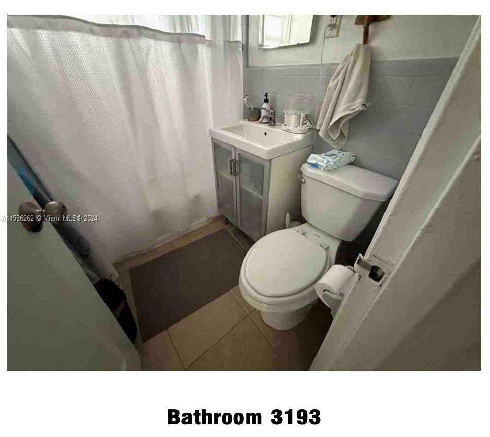 A11536262 Property Photo 16