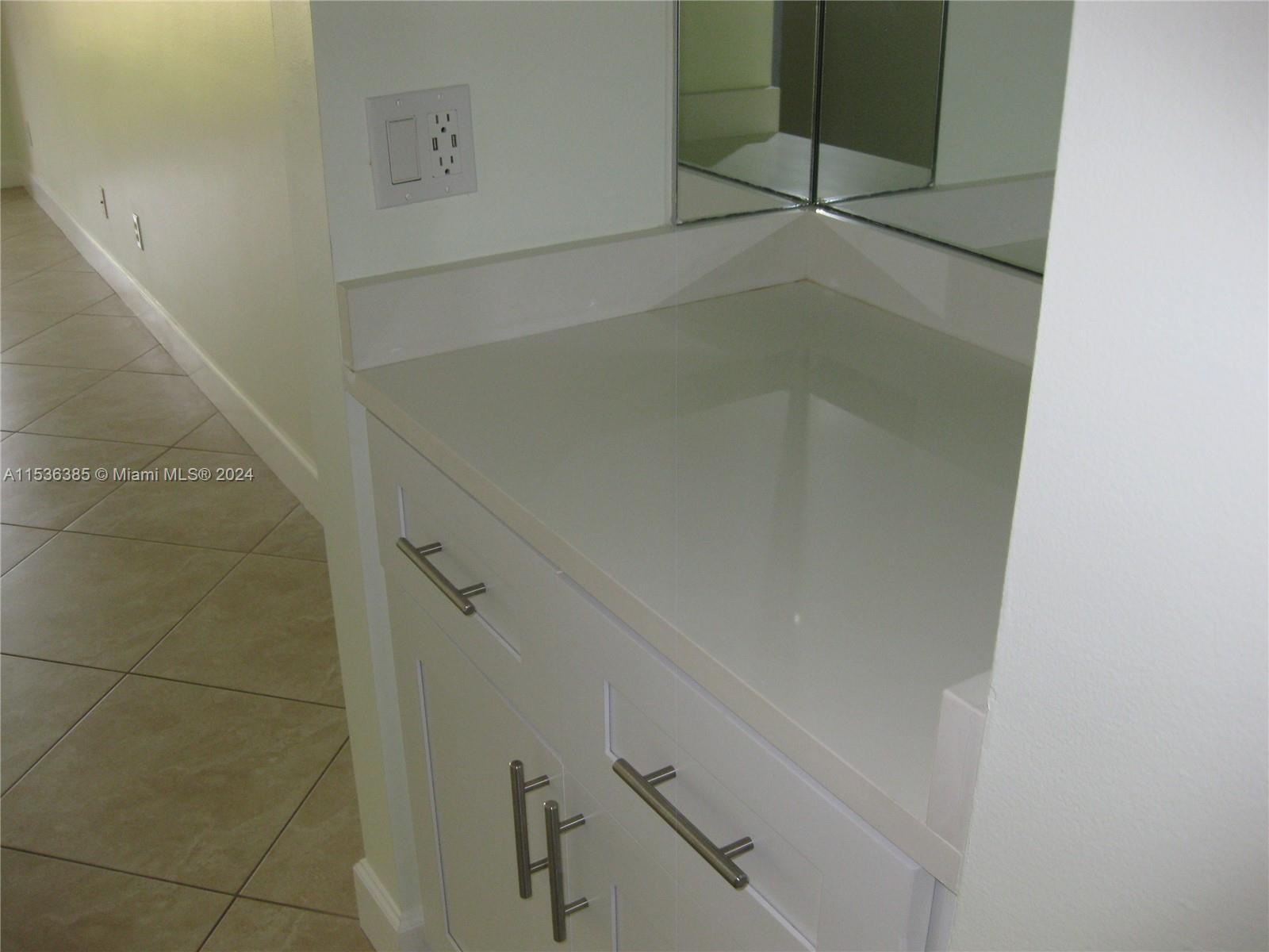 1501 Pinecrest Cir F Property Photo 18