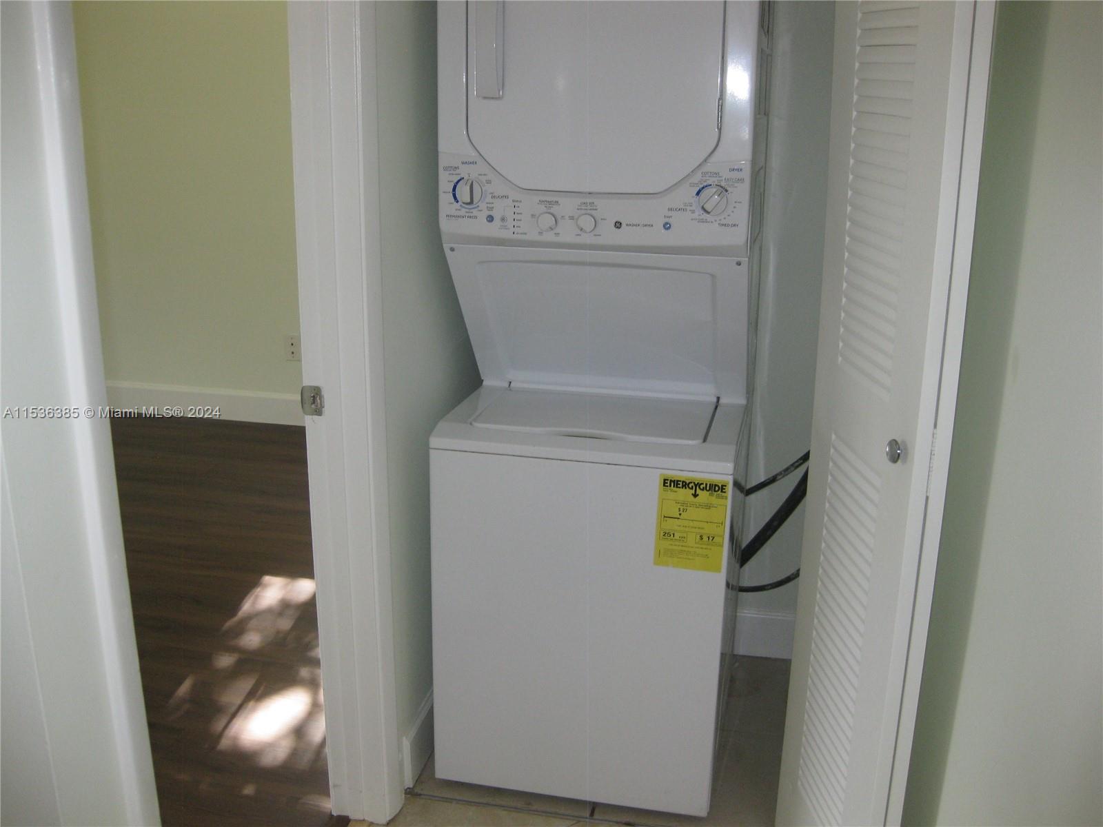 1501 Pinecrest Cir F Property Photo 19