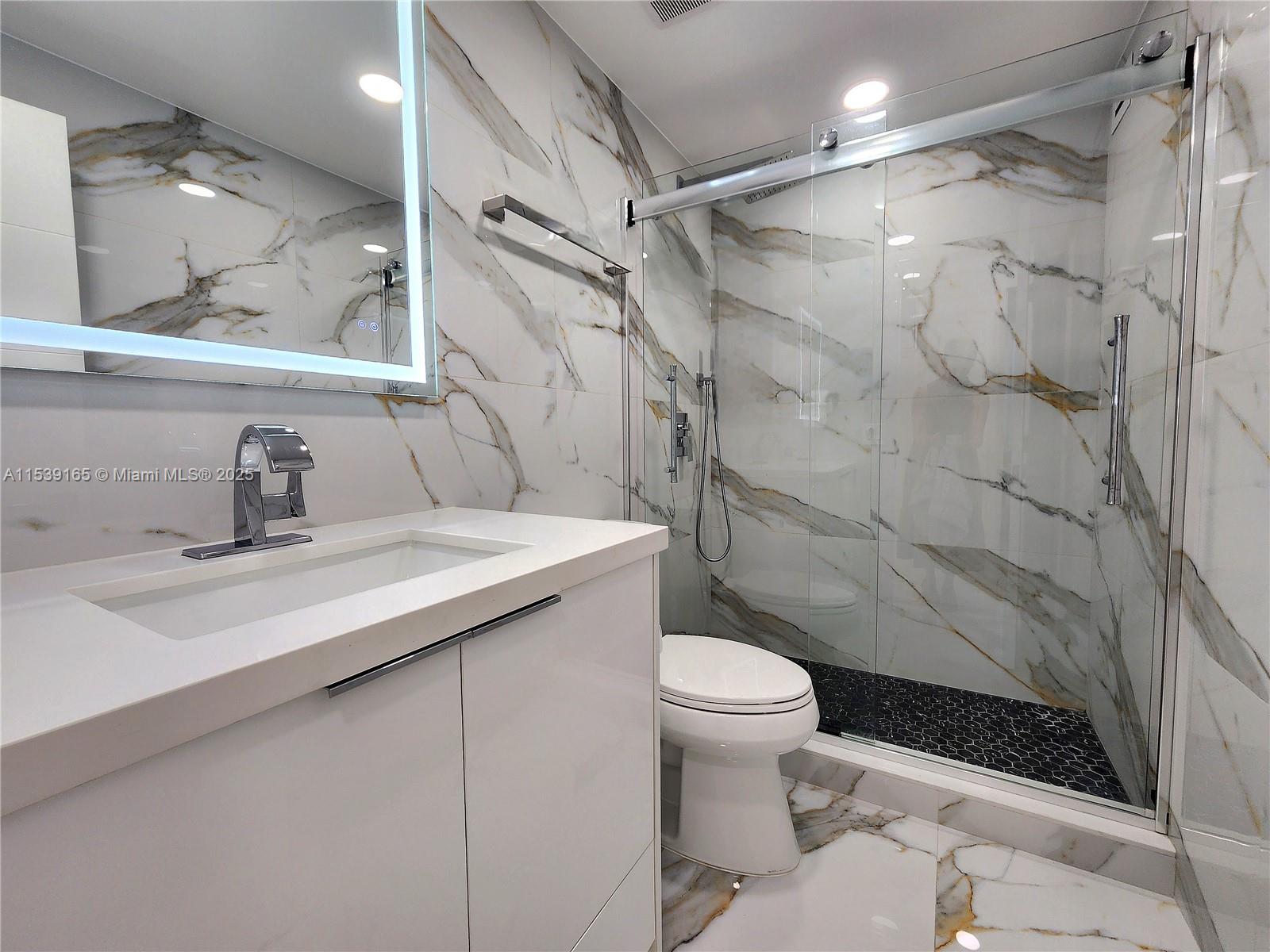 3505 S Ocean Dr 1509 Property Photo 26