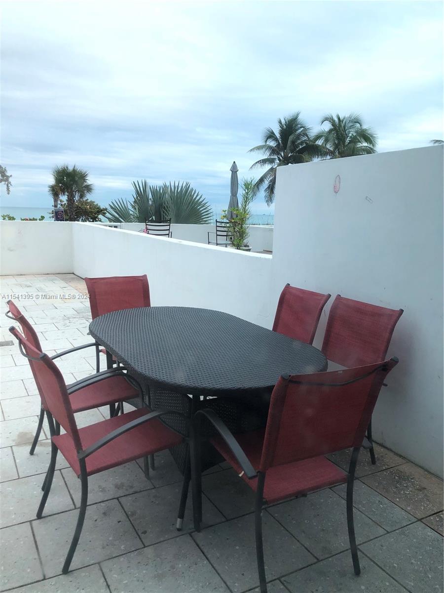 A11541395 Property Photo 9