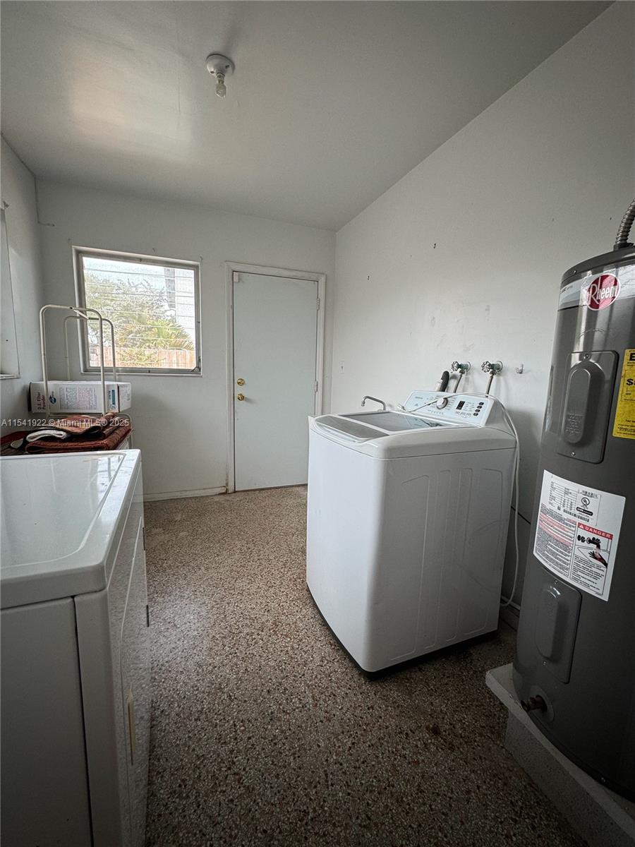 2685 Se 5th St Property Photo 13