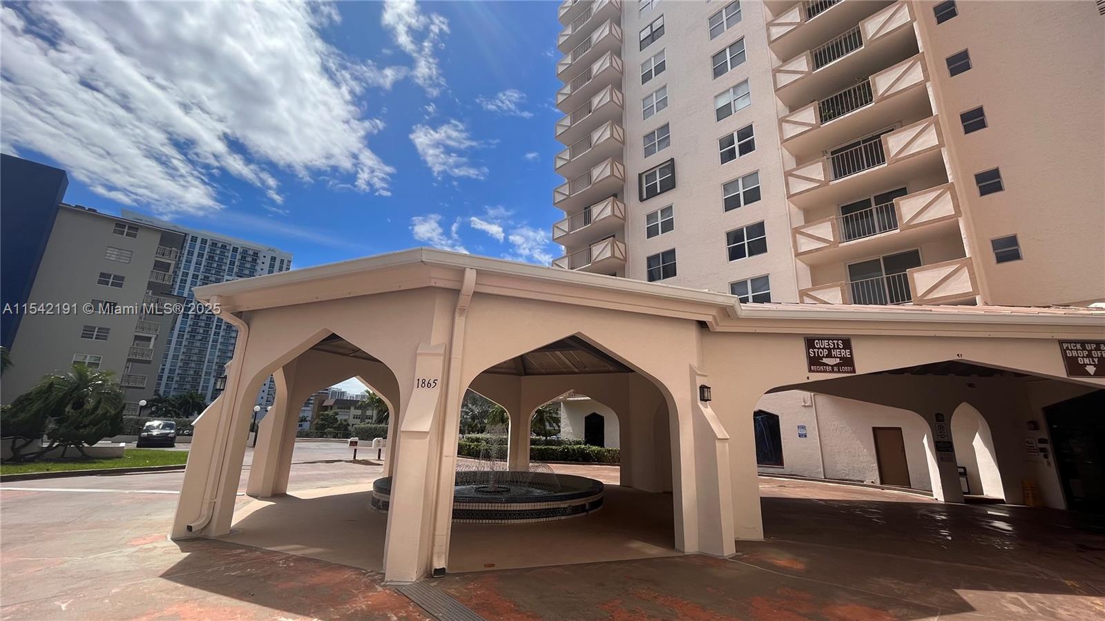 1865 S Ocean Dr 4f Property Photo 13