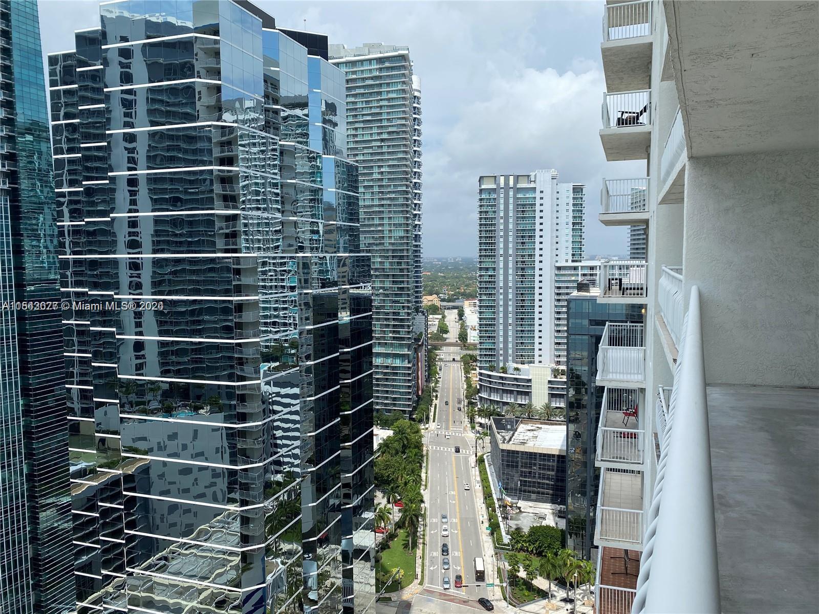 1200 Brickell Bay Dr 3119 Property Photo 4