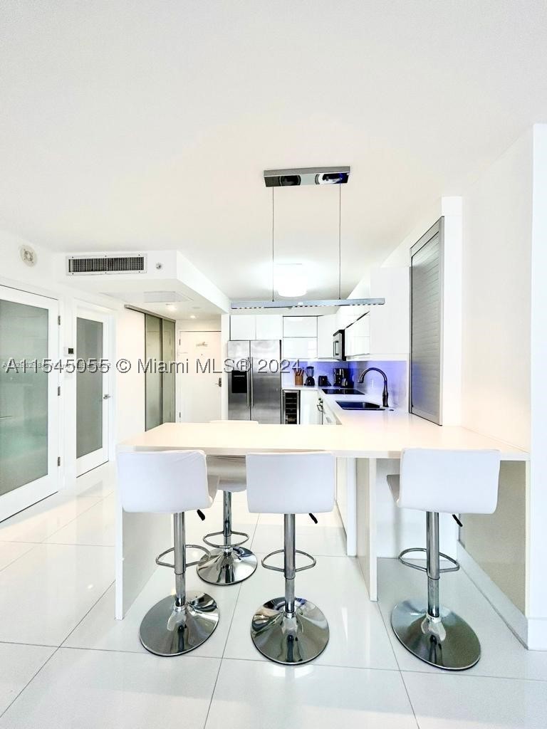 A11545055 Property Photo 6