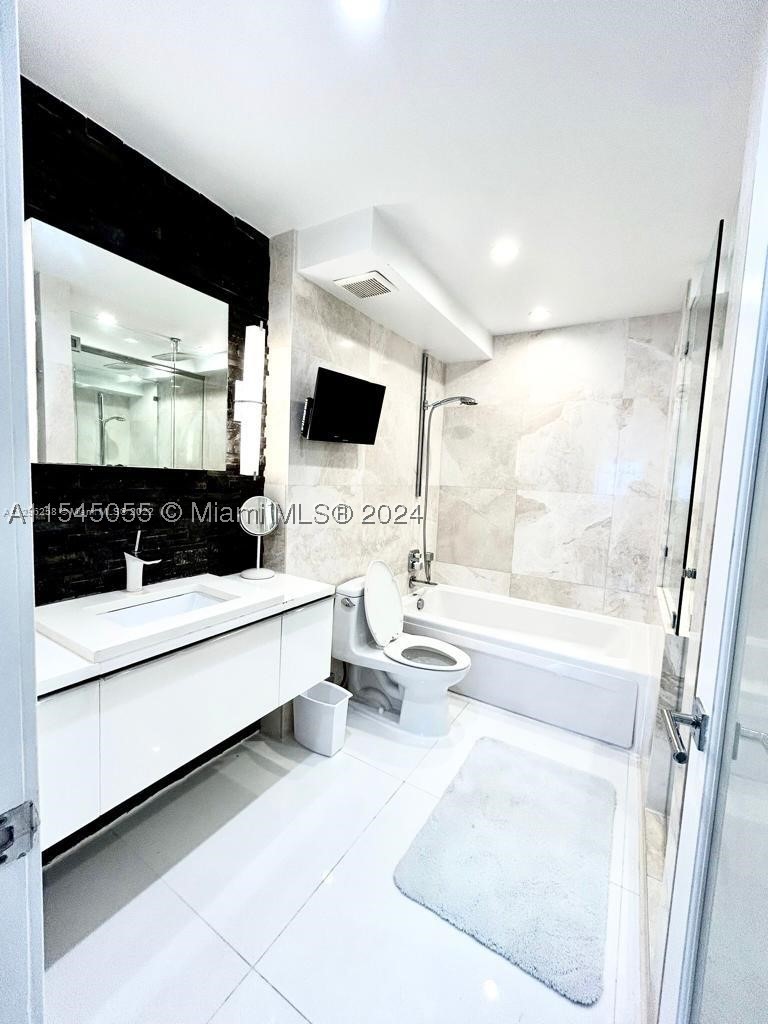 A11545055 Property Photo 19