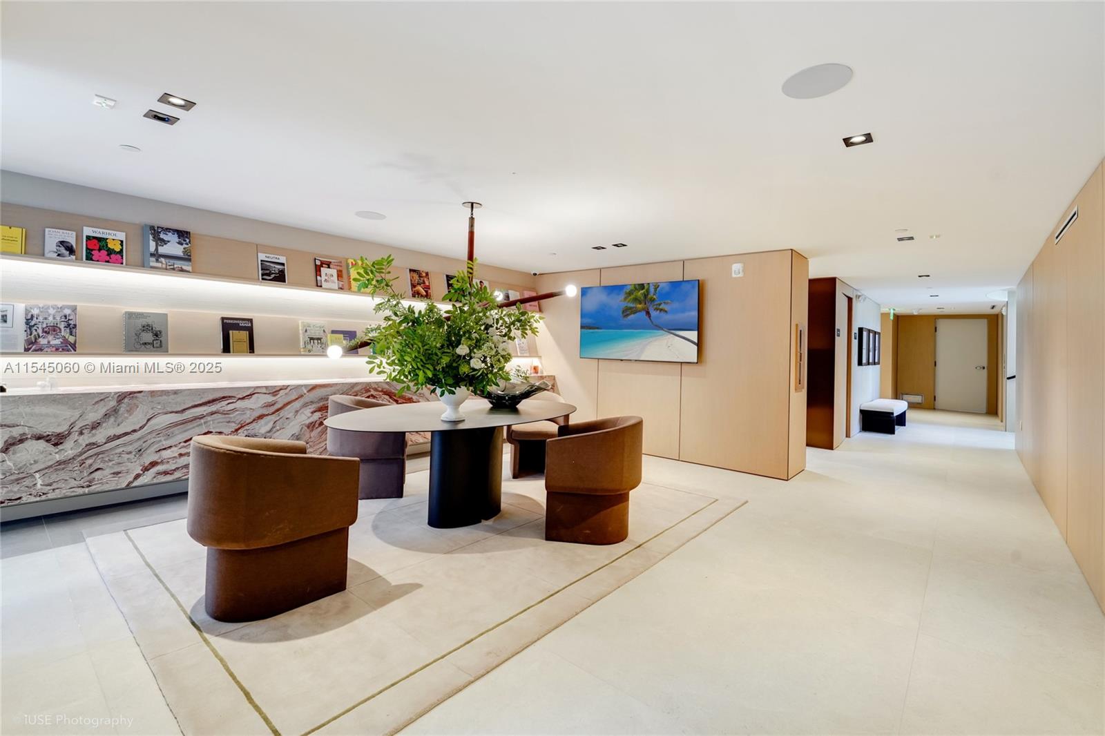 9901 W Bay Harbor Dr 303 Property Photo 3