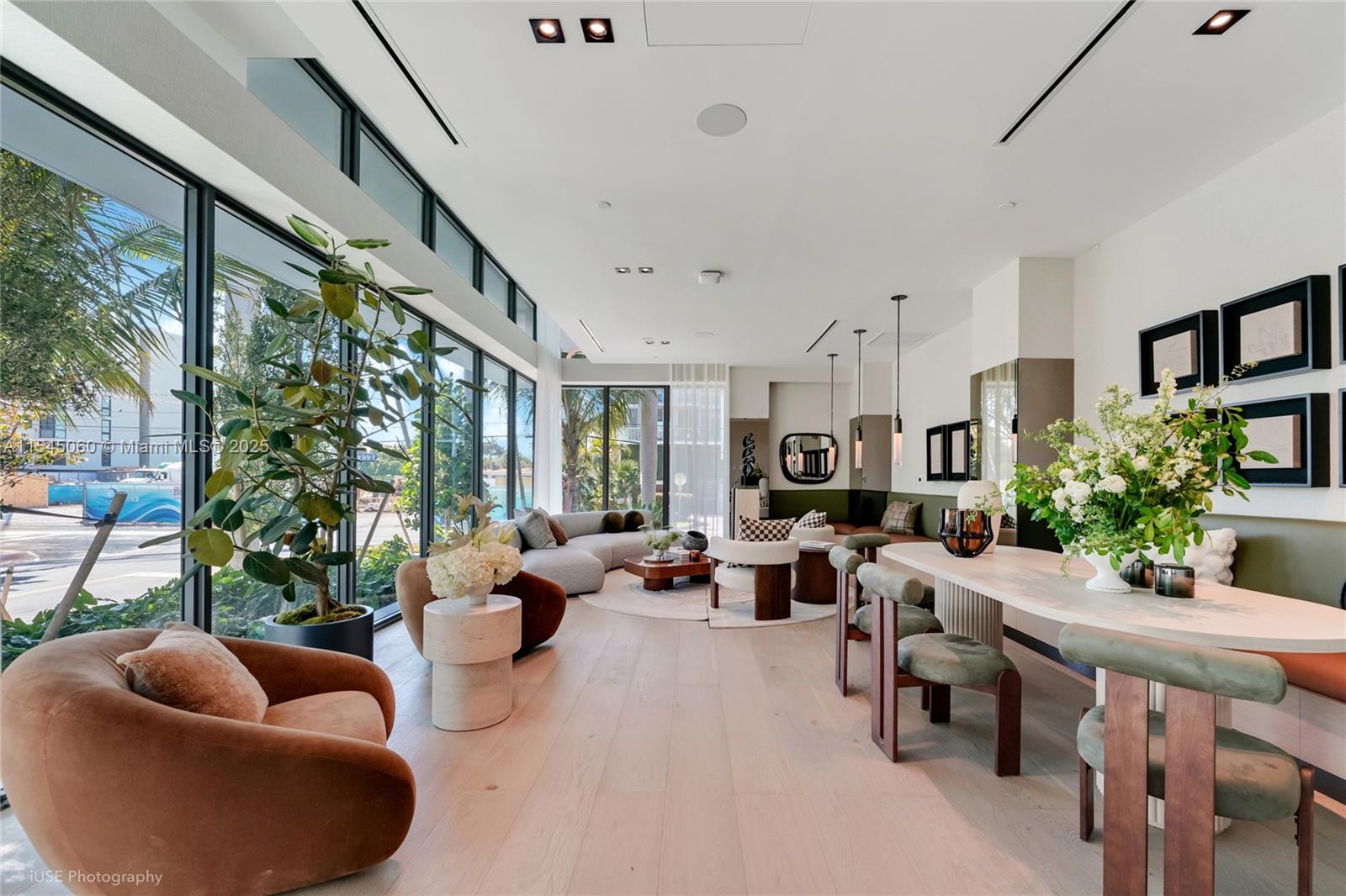 9901 W Bay Harbor Dr 303 Property Photo 8