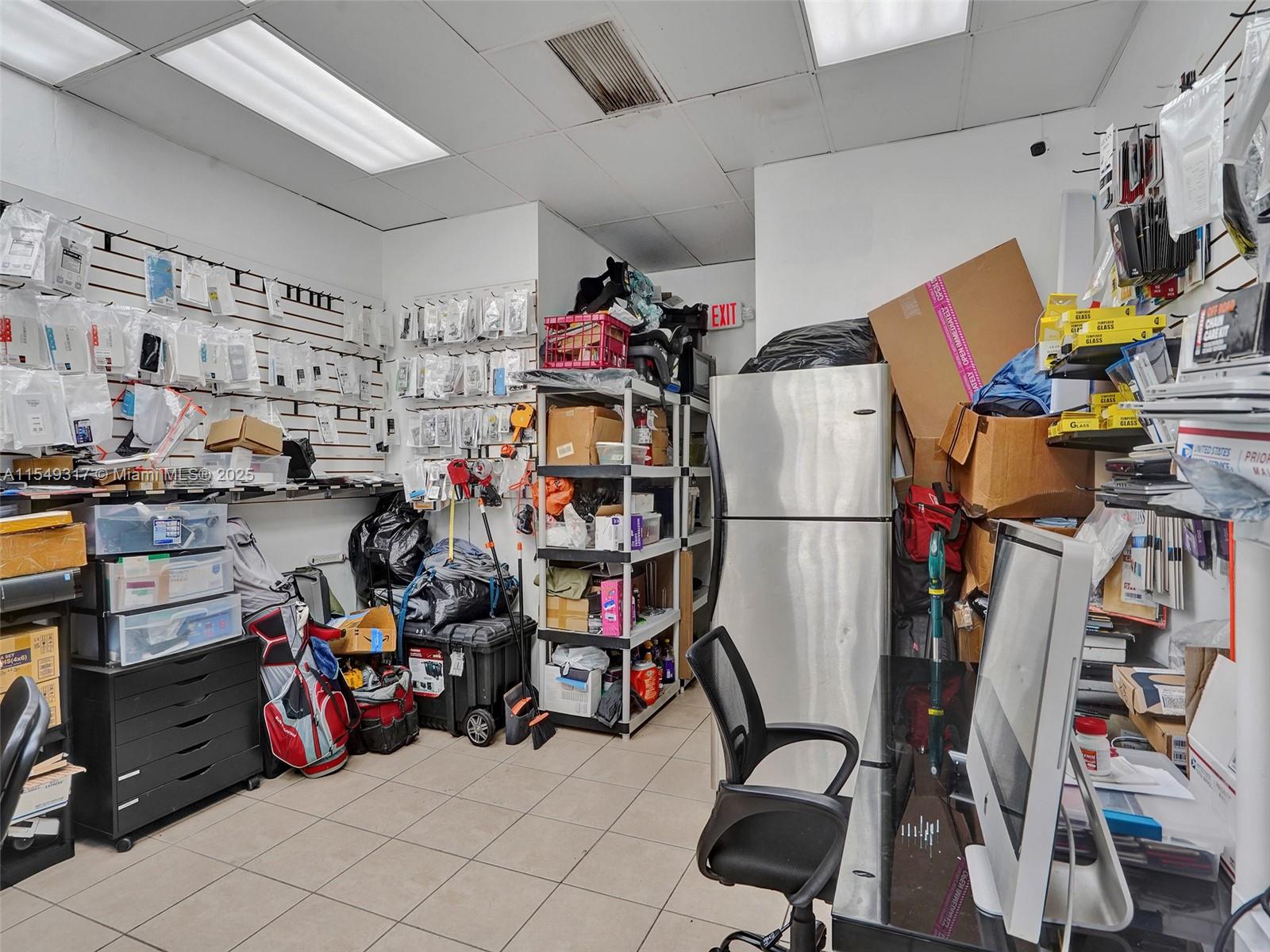 723 Ne 79 Property Photo 22