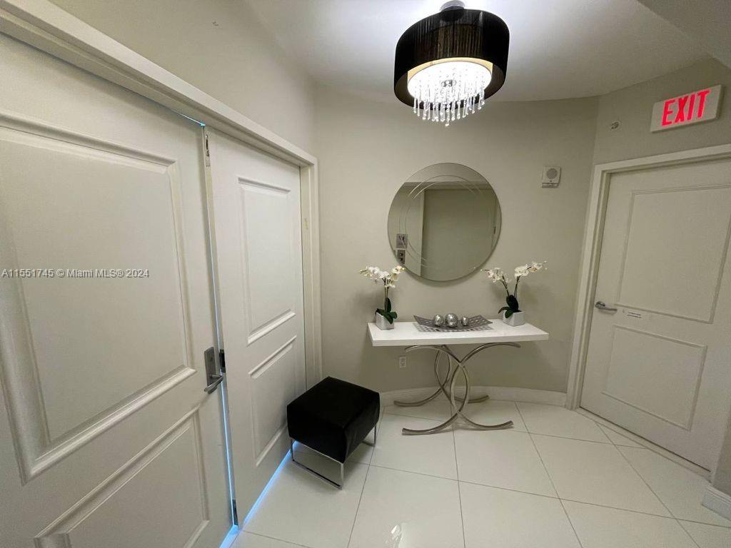 3101 S Ocean Dr 2003 Property Photo 11