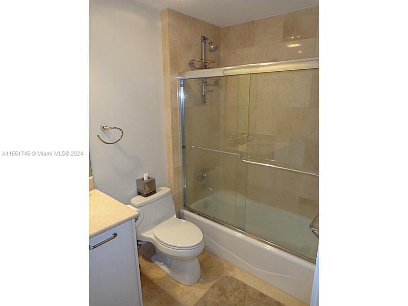 3101 S Ocean Dr 2003 Property Photo 25