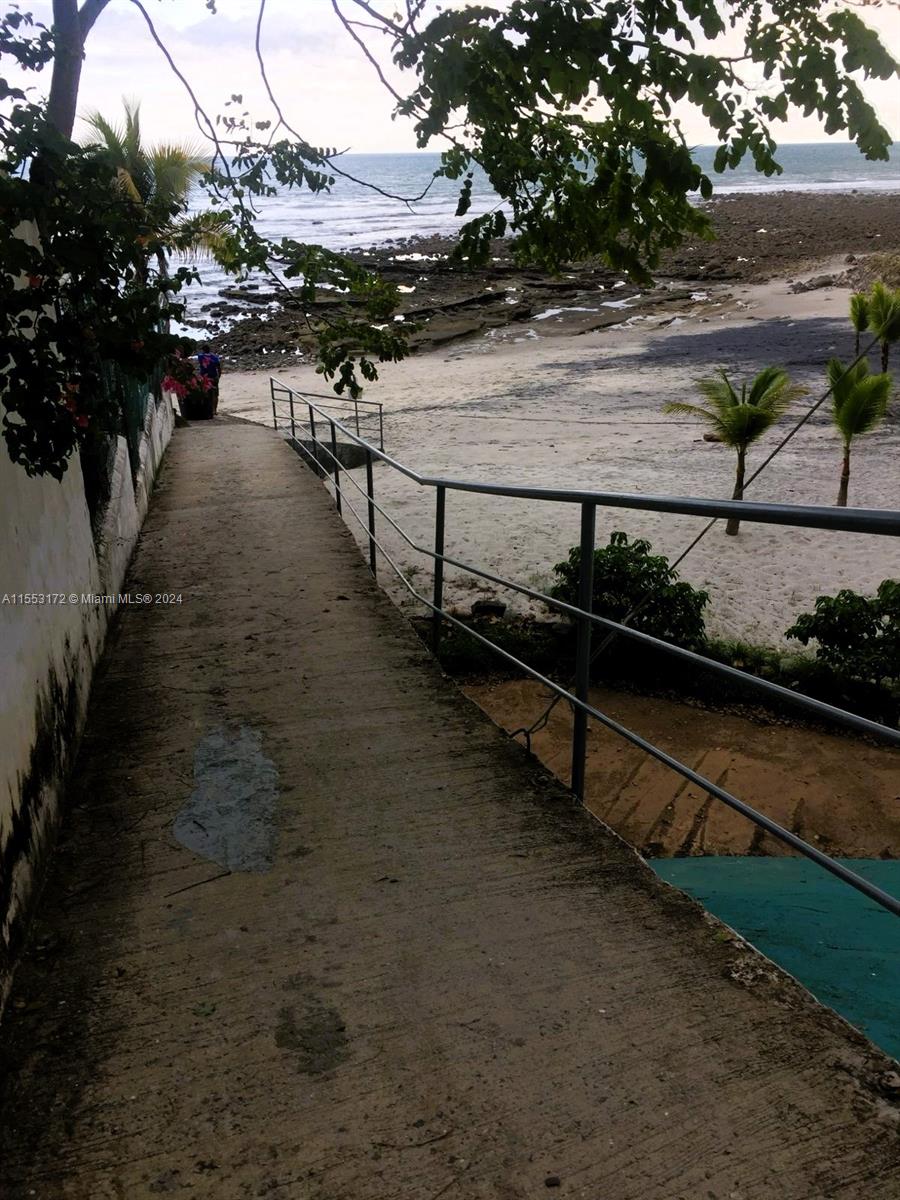 A11553172 Property Photo 11