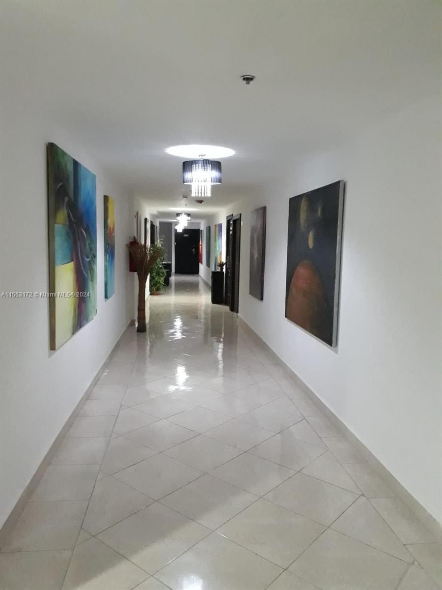 A11553172 Property Photo 23