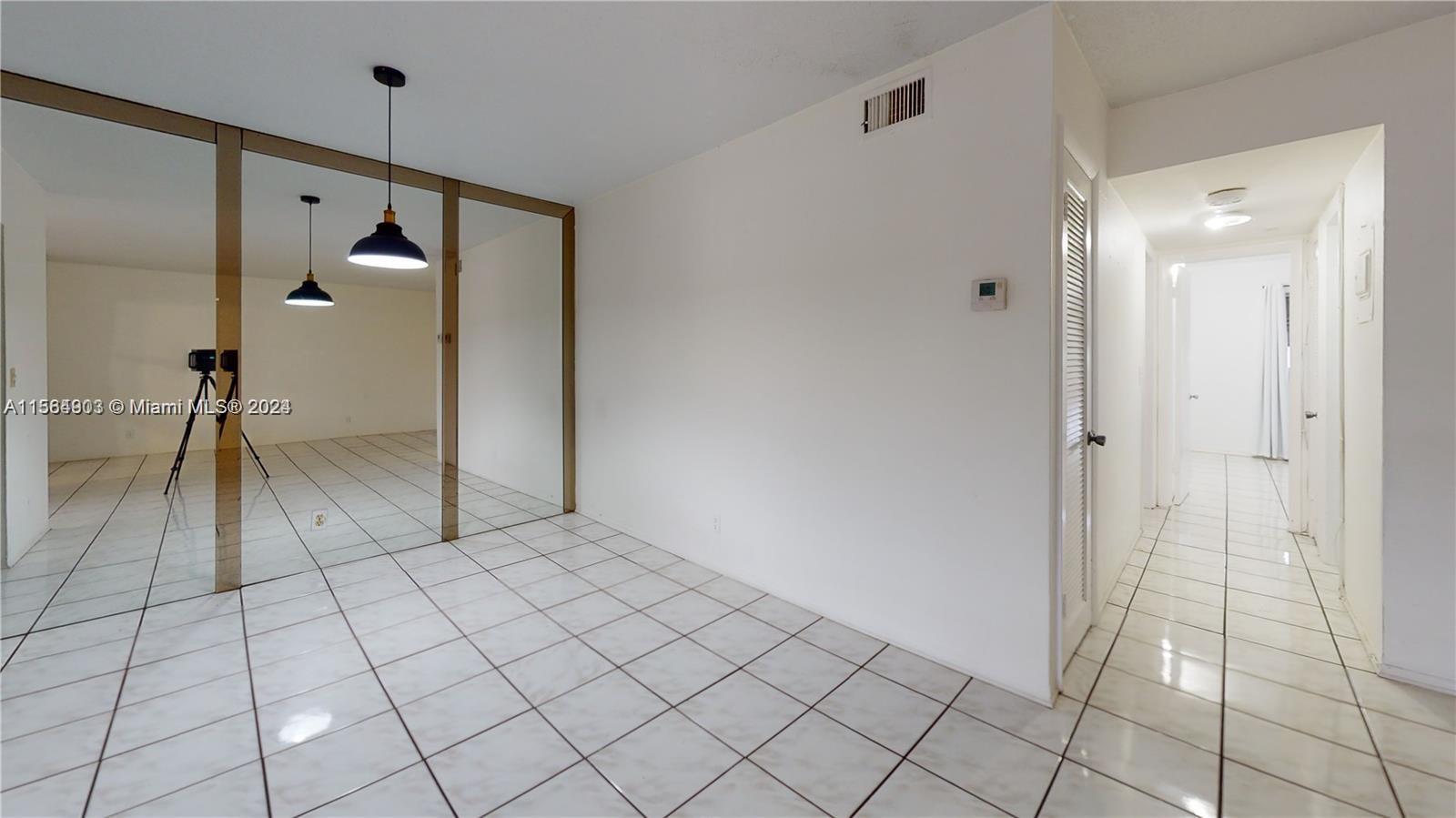 580 Egret Dr 302 Property Photo 21
