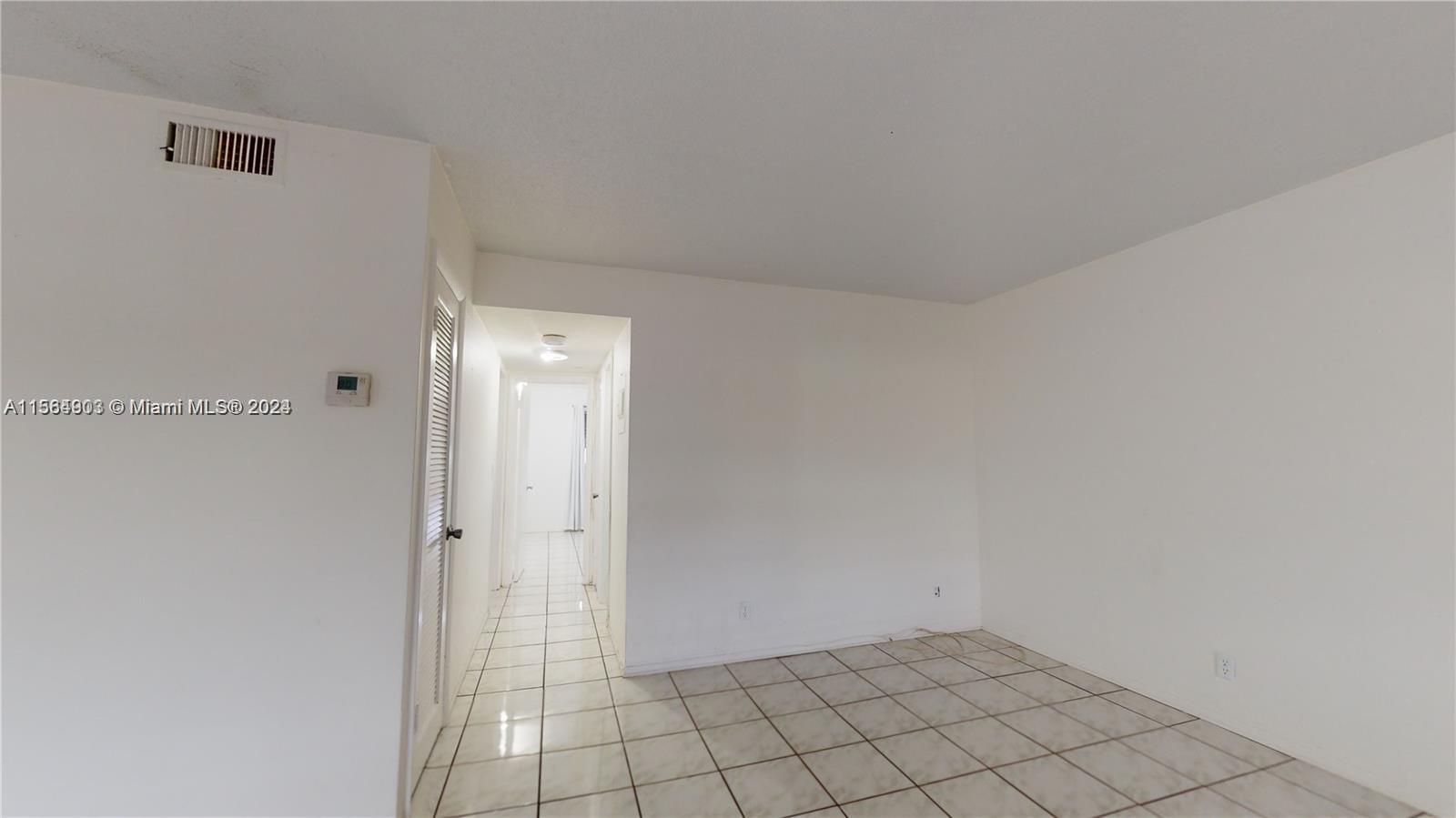 580 Egret Dr 302 Property Photo 23