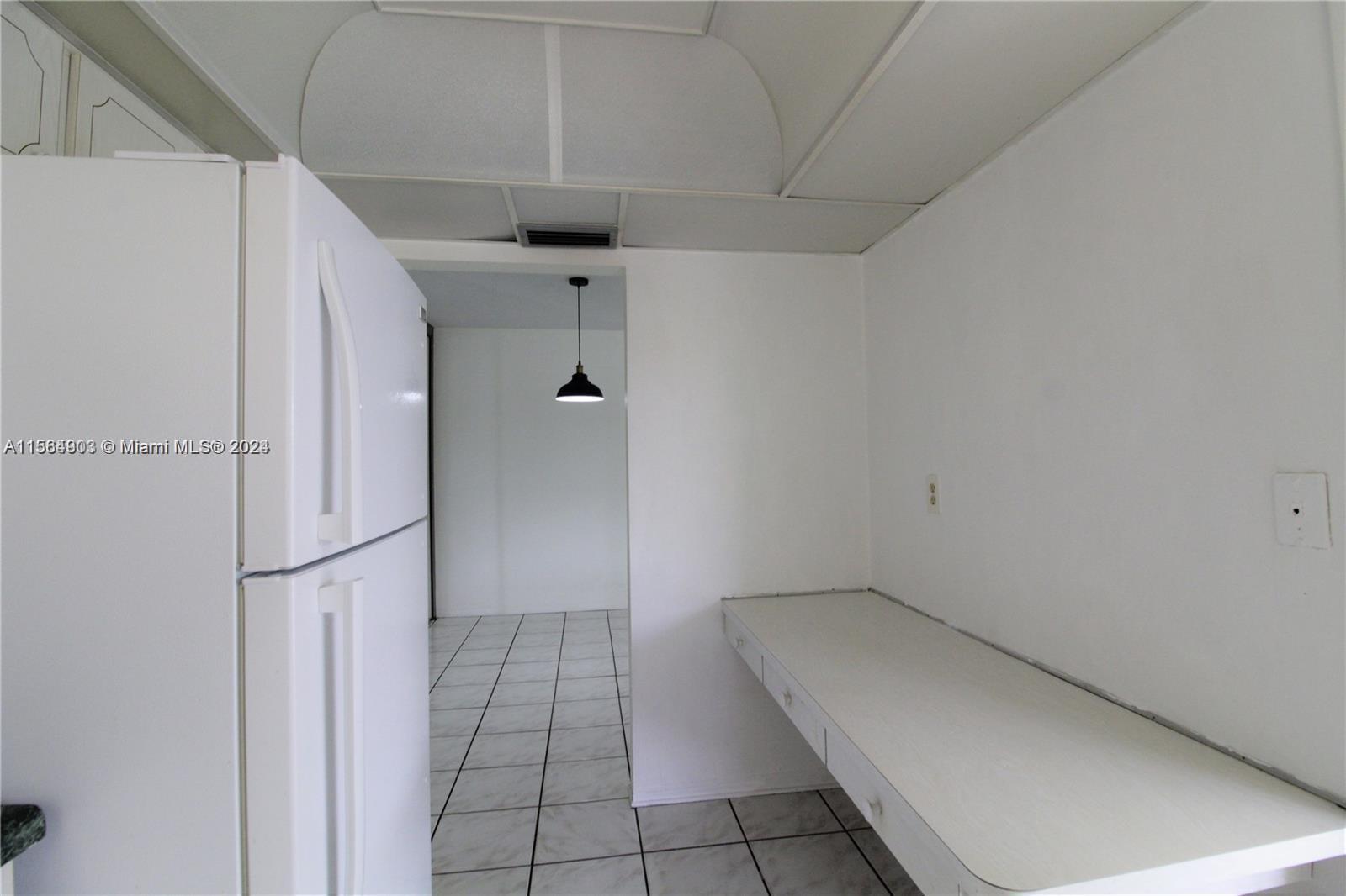 580 Egret Dr 302 Property Photo 29
