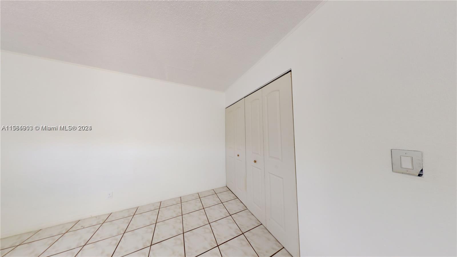 580 Egret Dr 302 Property Photo 38