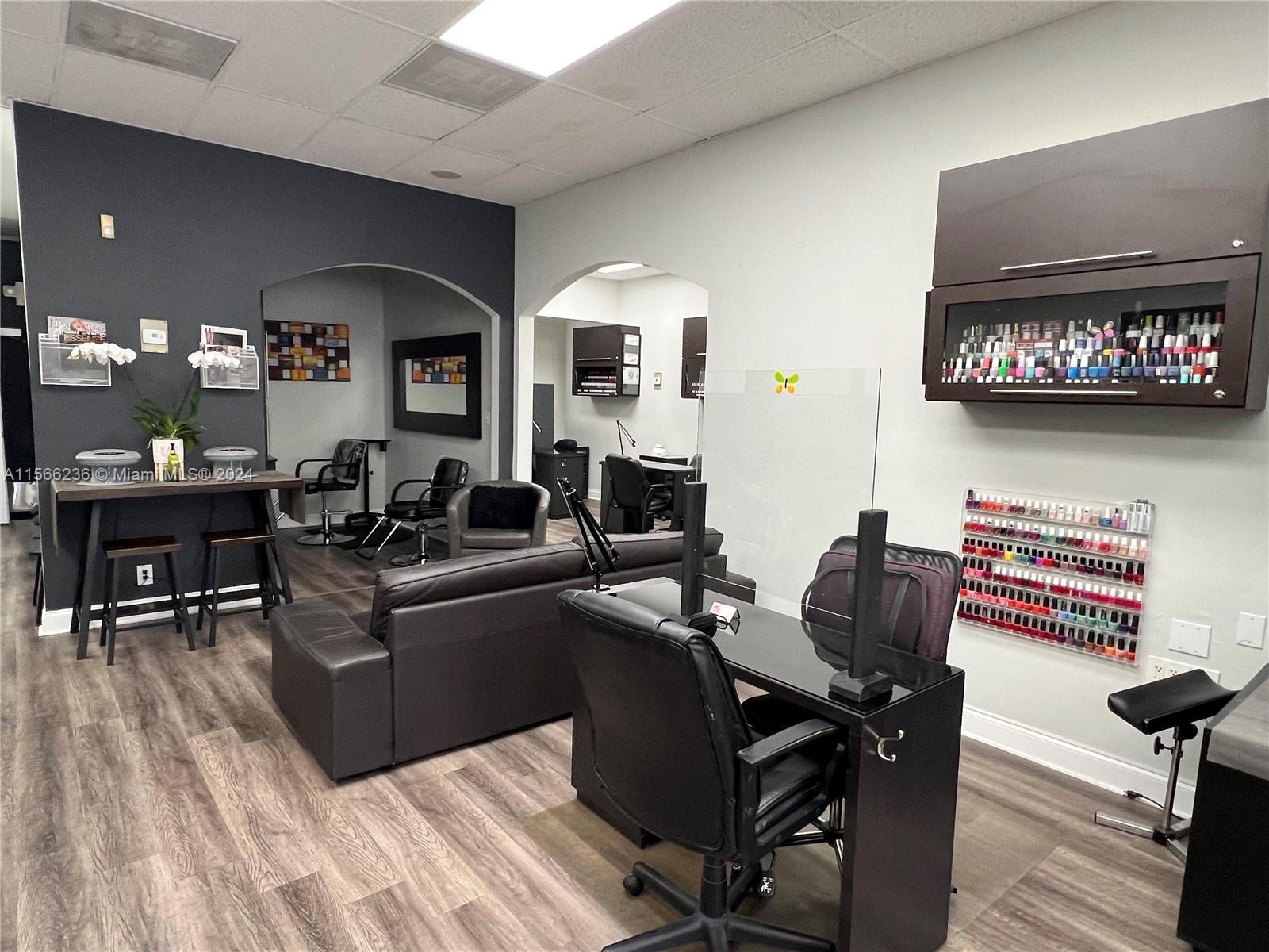 Hair Salon & Nails On Us-1 Property Photo 3