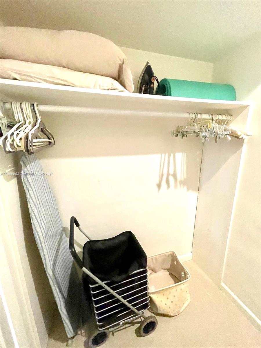 580 Egret Dr 308 Property Photo 18