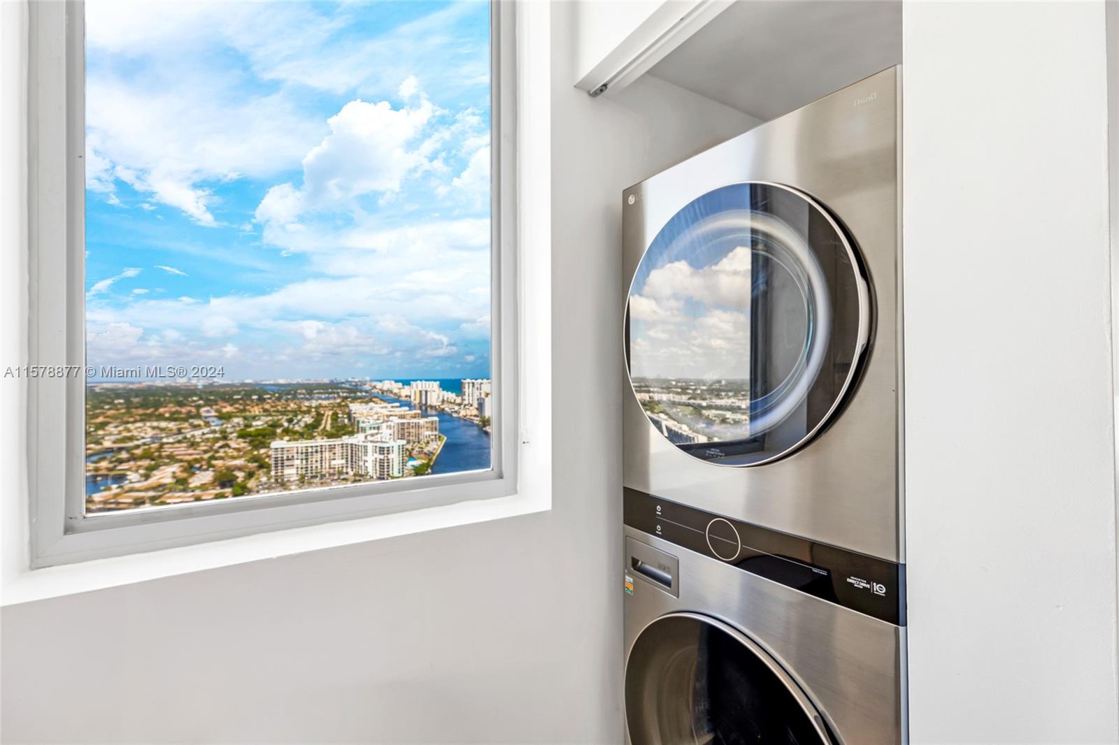 2600 E Hallandale Beach Blvd T3302 Property Photo 10
